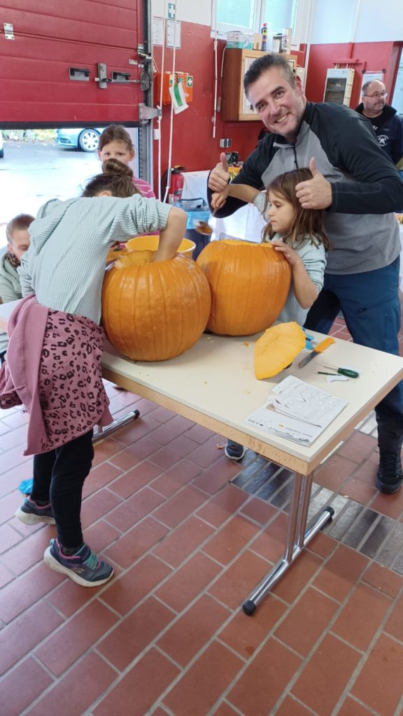 Kürbisschnitz-Wettbewerb 2024