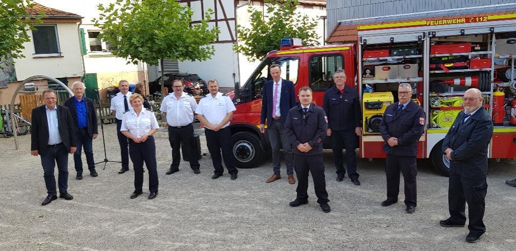 Tragkraftspritzenfahrzeug-Wasser (TSF-W) an Feuerwehr Willingshausen übergeben
