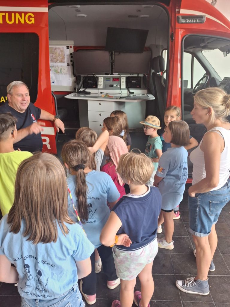 Willingshäuser Löschbande zu Besuch in Merzhausen